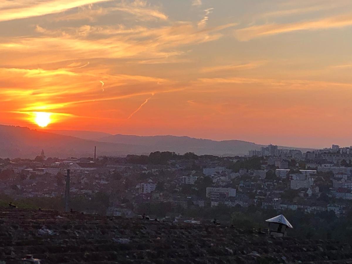 Apartament L'Echappee Bulles Épernay Zewnętrze zdjęcie